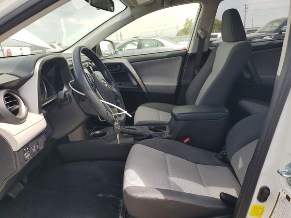 2015 TOYOTA RAV4 LE (X Grade)