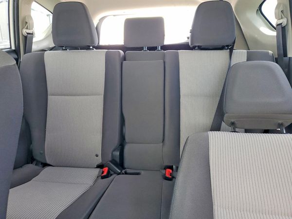 2015 TOYOTA RAV4 LE (X Grade)