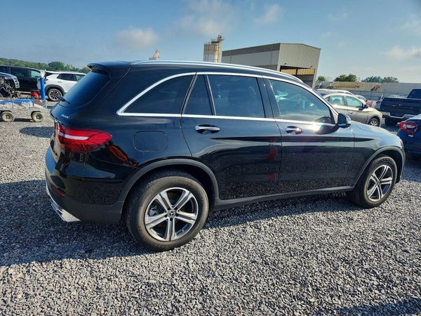 2019 MERCEDES-BENZ GLC GLC 300-4M