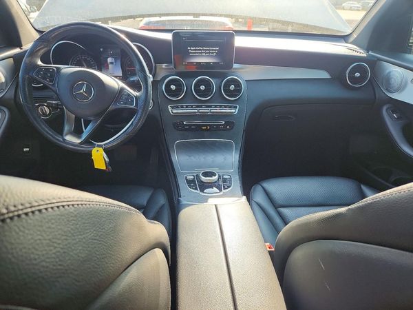 2019 MERCEDES-BENZ GLC GLC 300-4M