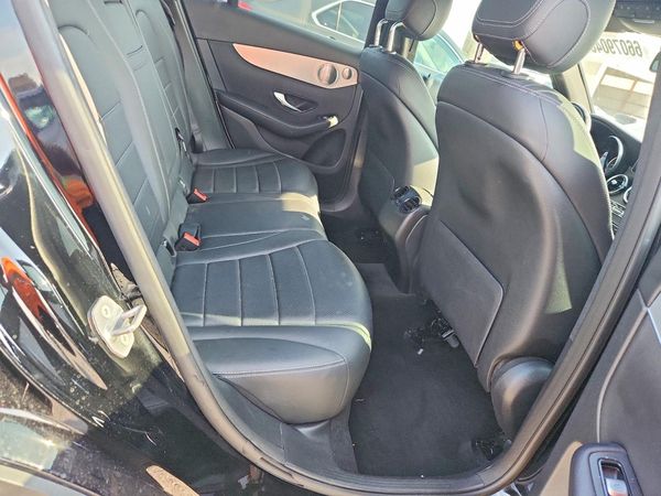 2019 MERCEDES-BENZ GLC GLC 300-4M