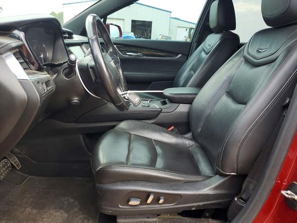 2020 CADILLAC XT6