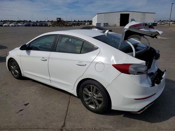2018 HYUNDAI ELANTRA
