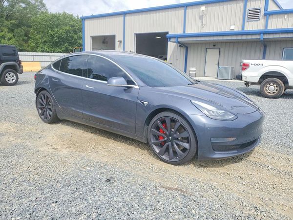 2020 TESLA MODEL 3