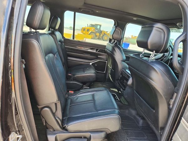 2022 JEEP WAGONEER