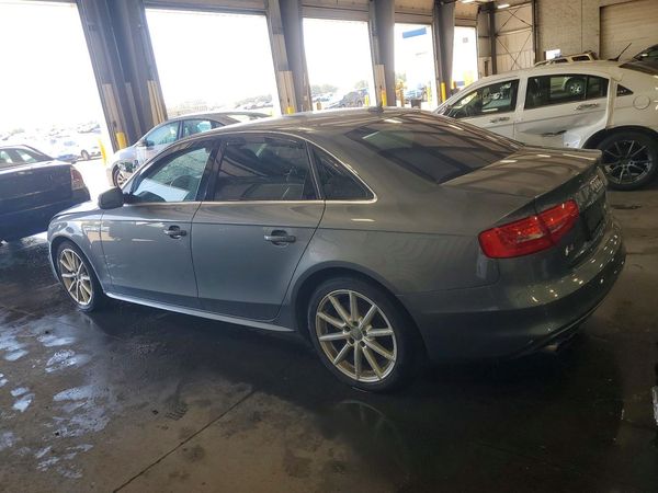 2015 AUDI A4