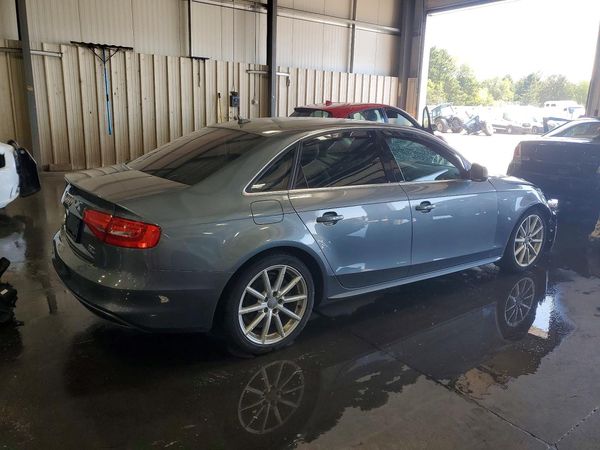 2015 AUDI A4