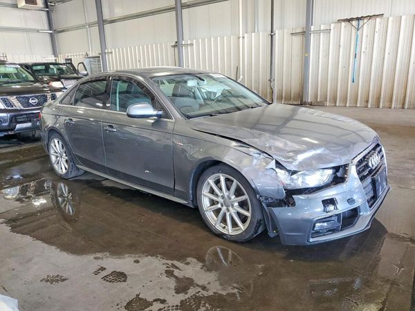 2015 AUDI A4