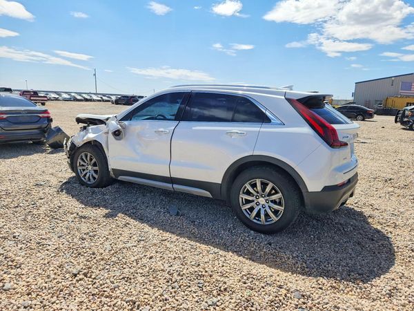 2020 CADILLAC XT4