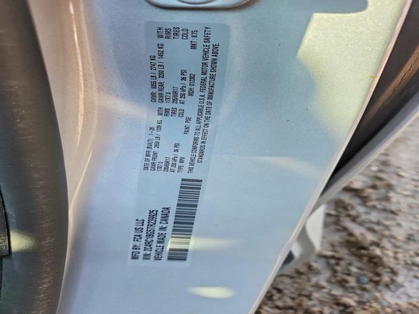 2026 CHRYSLER PACIFICA Select