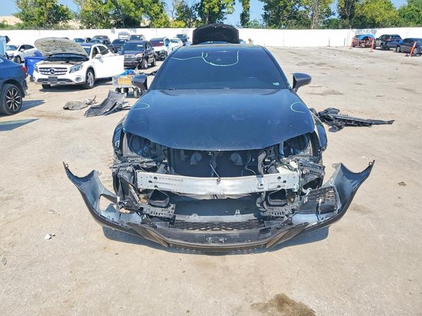 2016 LEXUS GS F