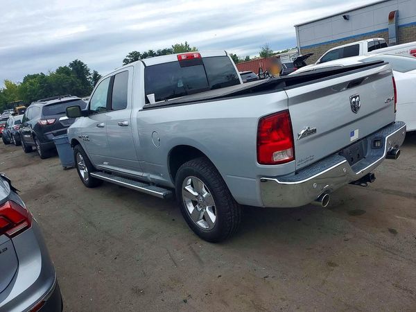2014 RAM 1500 SLT