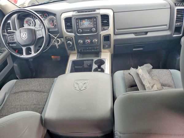 2014 RAM 1500 SLT