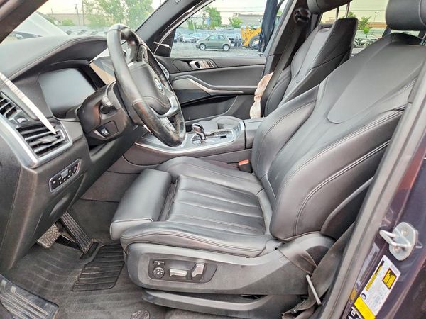 2019 BMW X5 xDrive40i — DENT