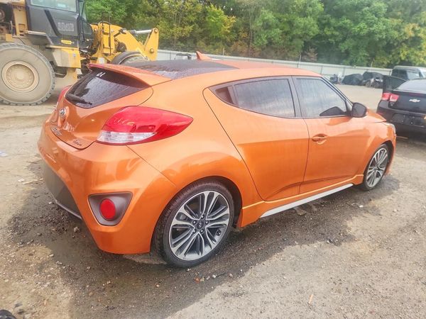 2016 HYUNDAI VELOSTER