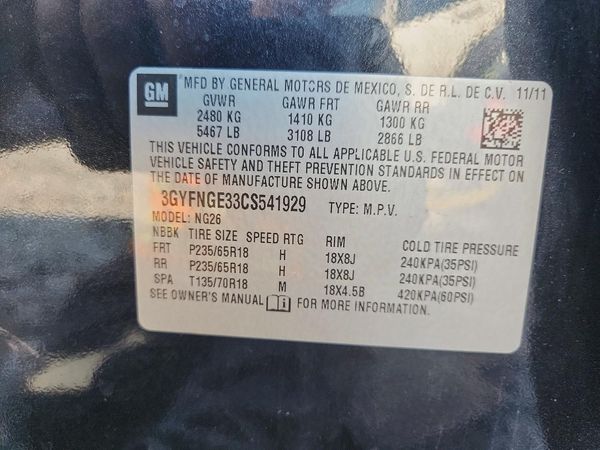 2012 CADILLAC SRX Base