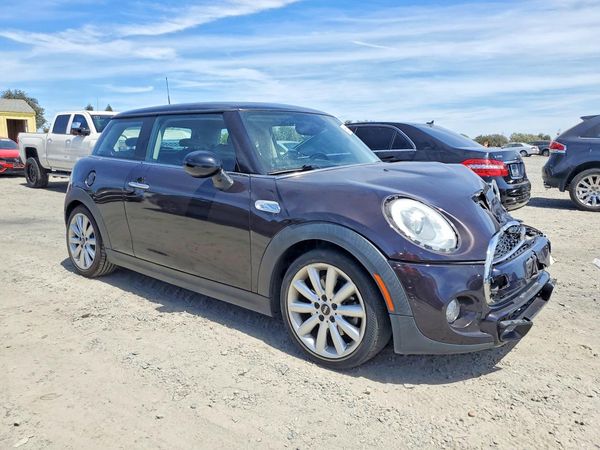 2014 MINI COOPER