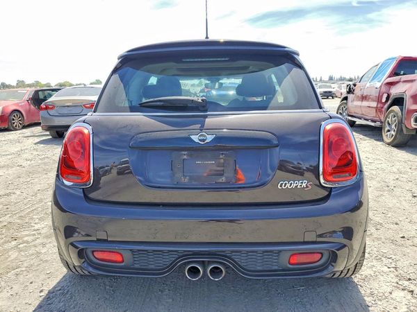 2014 MINI COOPER
