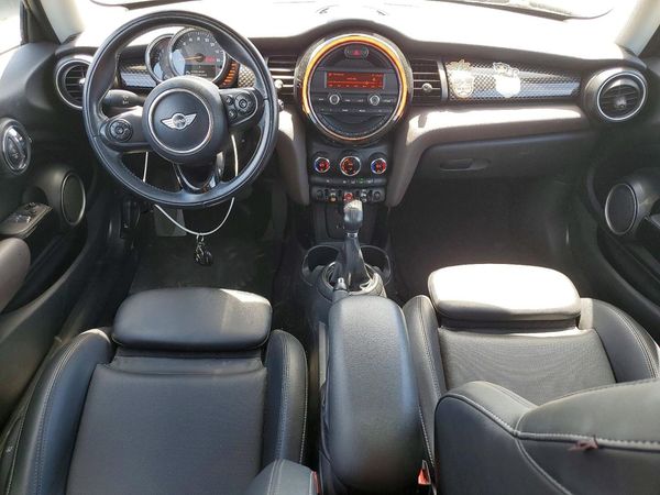 2014 MINI COOPER