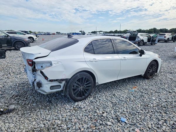 2023 TOYOTA CAMRY
