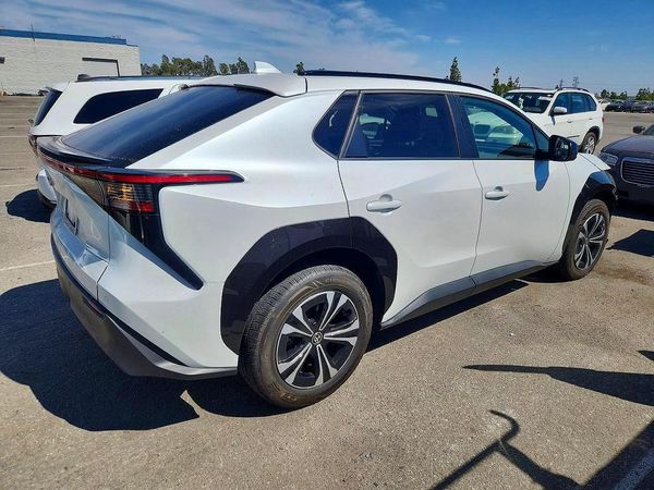2023 TOYOTA BZ4X