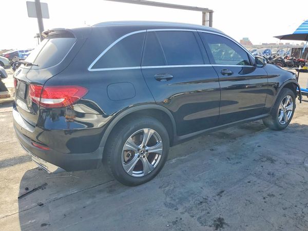 2018 MERCEDES-BENZ GLC GLC300