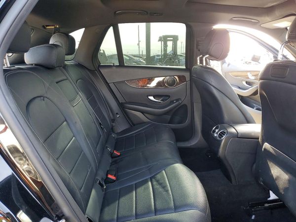 2018 MERCEDES-BENZ GLC GLC300