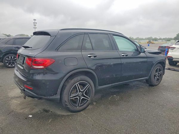 2021 MERCEDES-BENZ GLC GLC300-4M