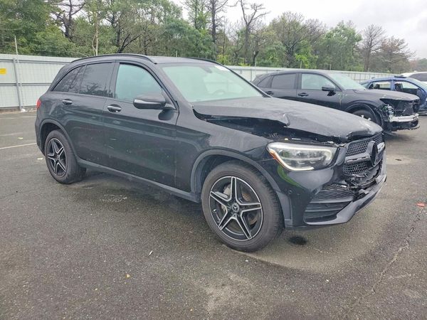 2021 MERCEDES-BENZ GLC GLC300-4M