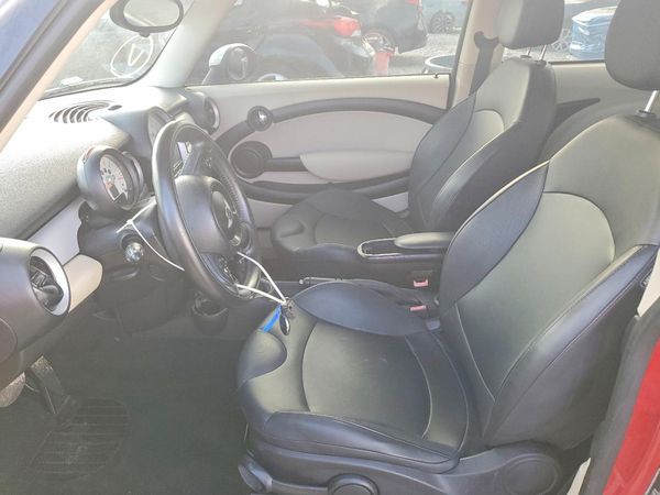 2012 MINI COOPER