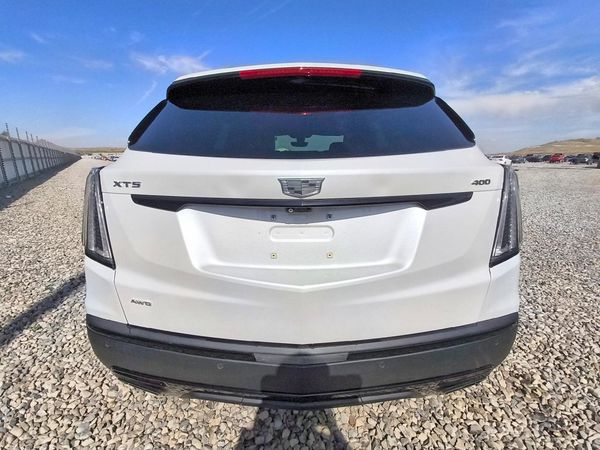2022 CADILLAC XT5 Sport — DIRR
