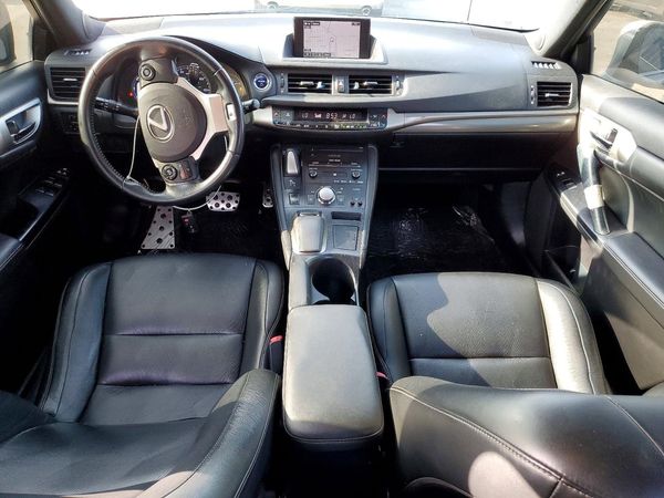 2015 LEXUS CT