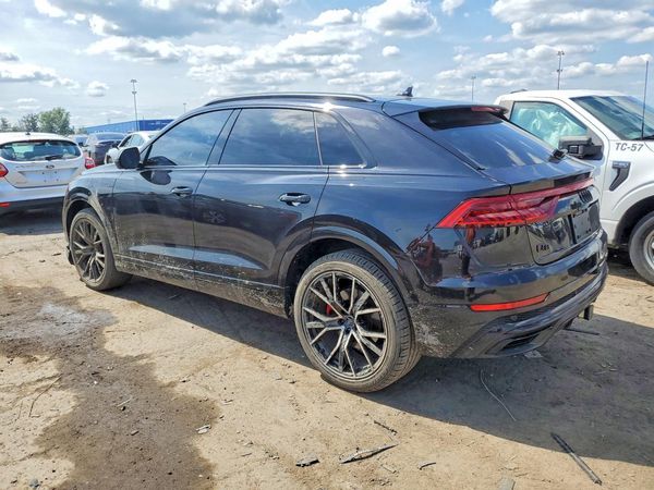 2020 AUDI Q8