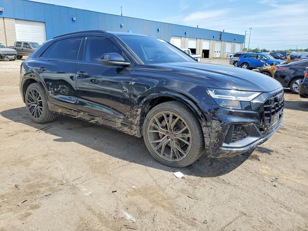 2020 AUDI Q8