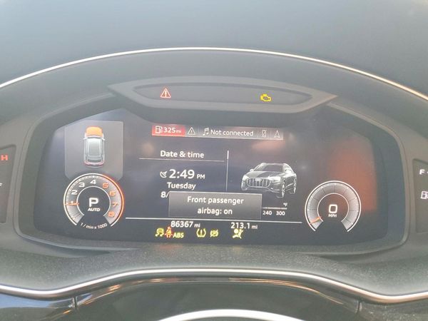 2020 AUDI Q8