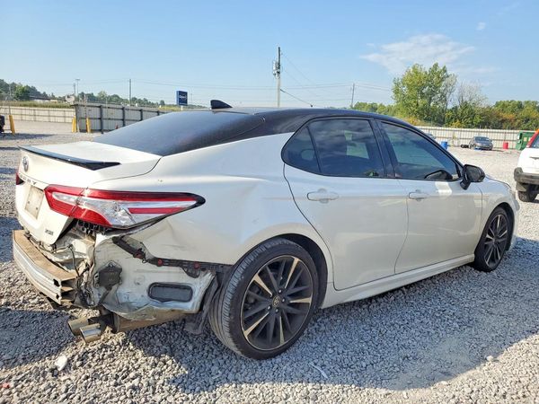 2020 TOYOTA CAMRY XSE