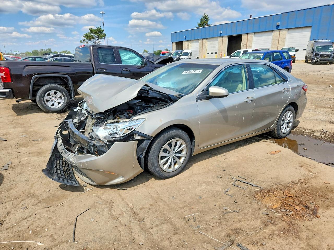 2017 TOYOTA CAMRY