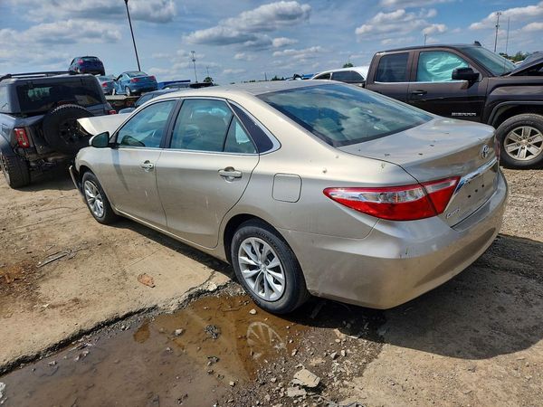 2017 TOYOTA CAMRY