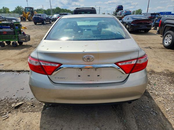 2017 TOYOTA CAMRY