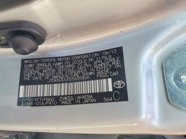 2013 TOYOTA PRIUS