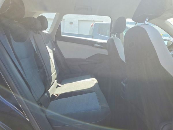 2025 VOLKSWAGEN TAOS