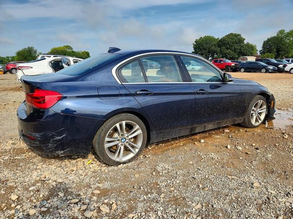 2017 BMW 330 SA