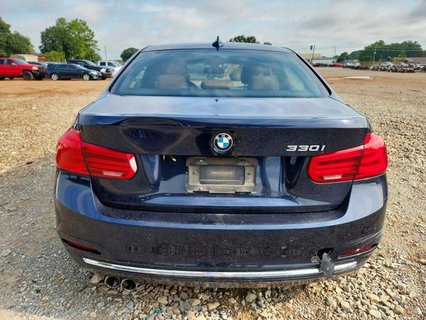 2017 BMW 330 SA