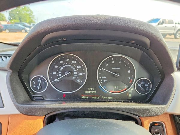 2017 BMW 330 SA