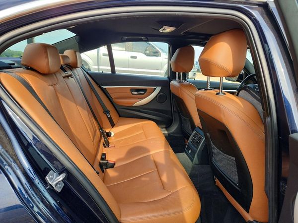 2017 BMW 330 SA