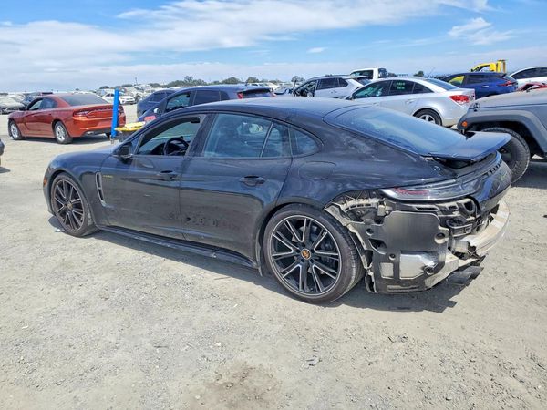 2022 PORSCHE PANAMERA 4 E-Hybrid