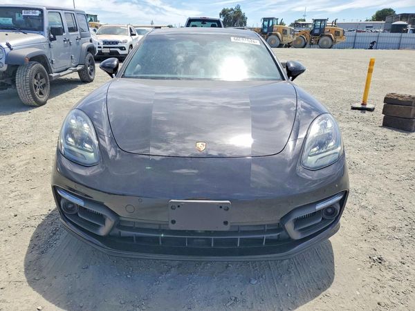 2022 PORSCHE PANAMERA 4 E-Hybrid