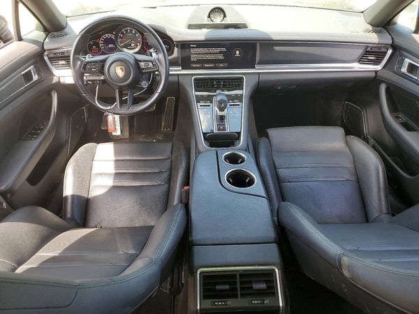 2022 PORSCHE PANAMERA 4 E-Hybrid