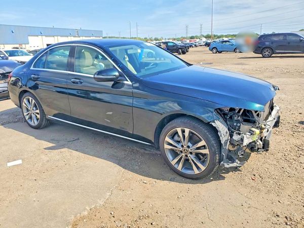 2019 MERCEDES-BENZ C C300-4M