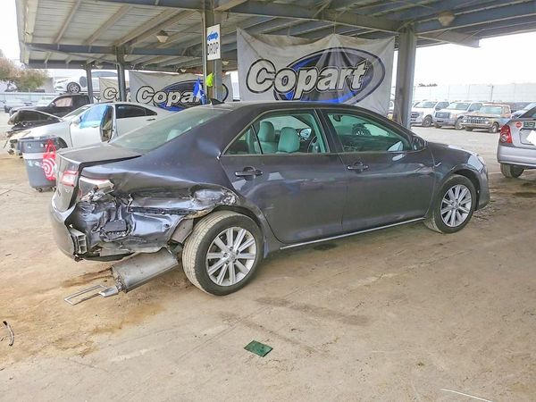 2012 TOYOTA CAMRY